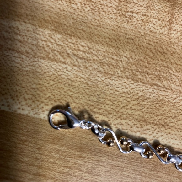 🌸Napier Two Tone Necklace - Picture 6 of 7